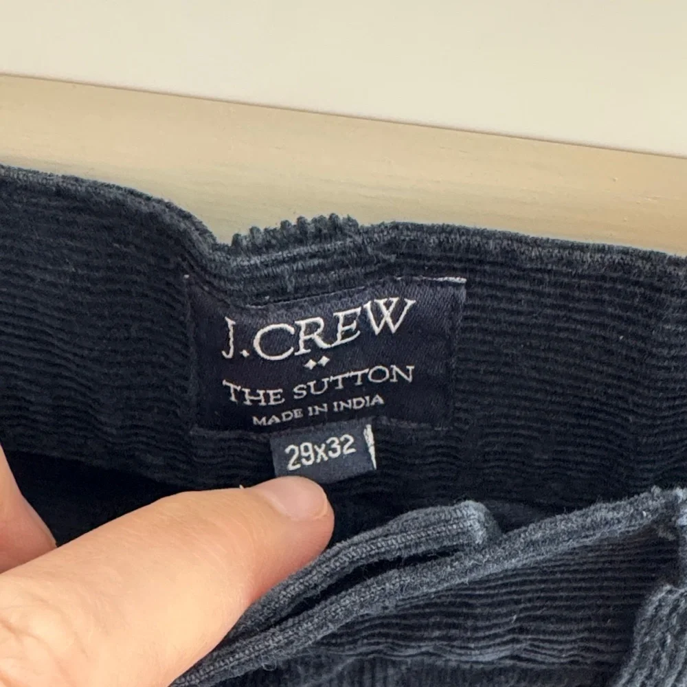 J. Crew Men’s The Sutton Corduroy Navy Blue Pants Size 29x32
